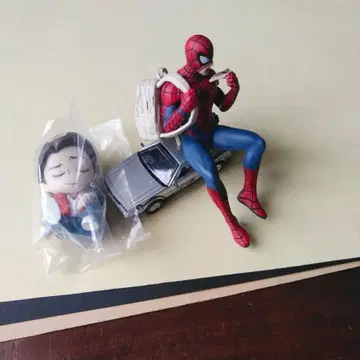 가챠 백투더퓨처 스파이더맨 어깨 쿵 미니어처 피규어