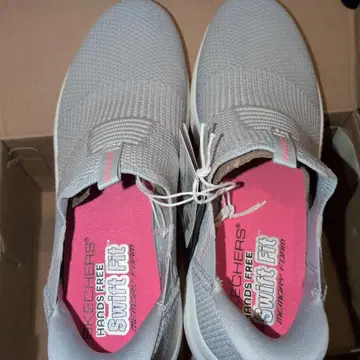미사용 스케쳐스 Swift Fit Sneaker 여성용 25.5