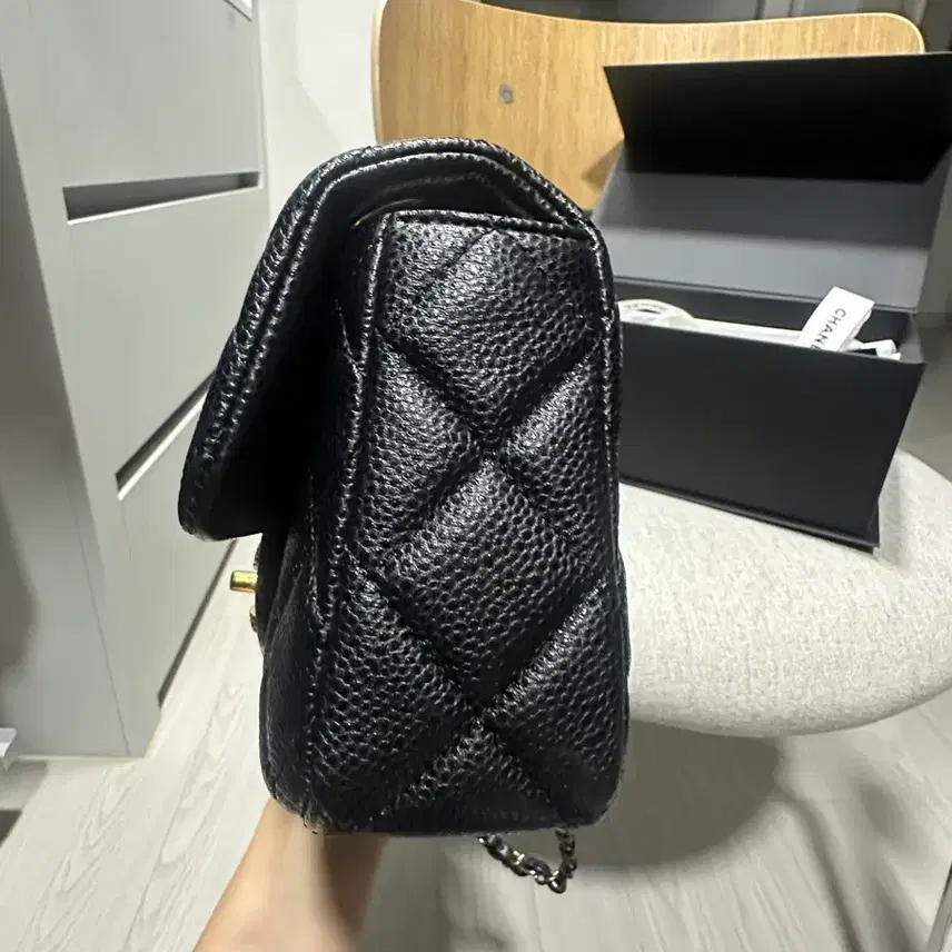 샤넬 미니 플립백 사진 4