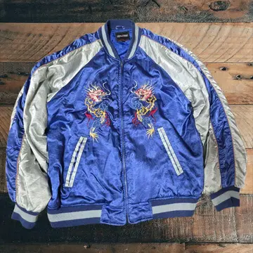 NEO-SIXX 요코스카 스카잔 L 용 후지산 일본 지도 자수