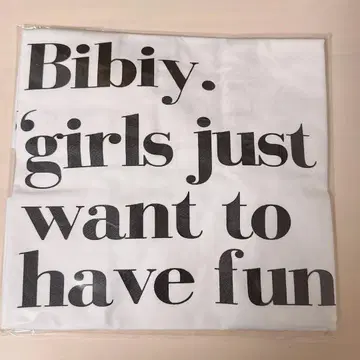 Bibiy 비비 토트백 화이트