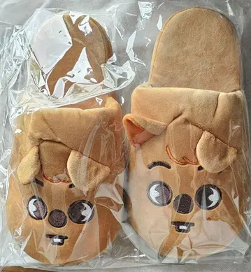 스키즈 STAY JAPAN 6주년 굿즈 한 쿼카 skzoo 슬리퍼