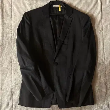 블랙 테일러드 자켓 플랩 포켓