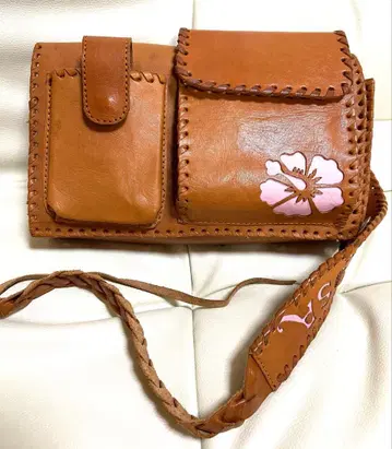 레어 알바 로사 발리 가죽 웨스트 파우치 핑크 히비스커스 컨디션 최상