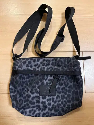 Gregory 그레고리 숄더백