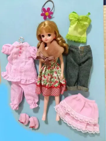레어 새상품급 미사용 리카짱 인형 세트 의상 포함 빈티지