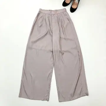 미사용품 uncrave 앙크레이브 새틴 와이드 팬츠 손세탁 가능