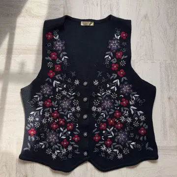 빈티지 꽃무늬 자수 니트 베스트 레트로 쇼와 걸리시 일품 개성 있음