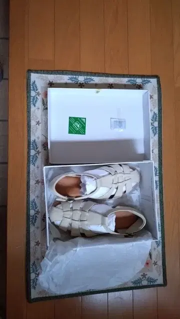 구르카 샌들 샌들 페이지 오브 다이어리 pageofdiary