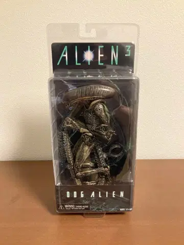 네카 도그 에이리언 미개봉 NECA
