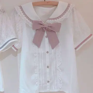 LIZLISA 메시지 리본 세일러 블라우스