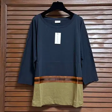 미사용 S사이즈 DRIES VAN NOTEN 디자인 티셔츠
