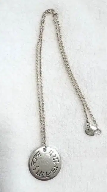 Me&Ro 실버 925 원형 목걸이 펜던트 NY 주얼리