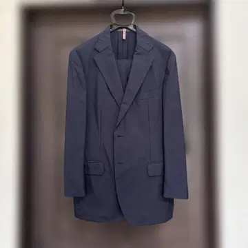 매킨토시 런던 다크 네이비 여름용 수트