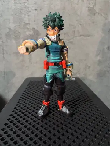 나의 히어로 아카데미아 미도리야 이즈쿠(데쿠) 피규어