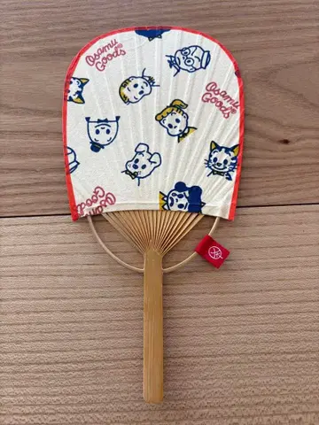 오사무 굿즈 왼손 부채 일본 공예품 마루가메 부채 유젠 염색 제조사 단종