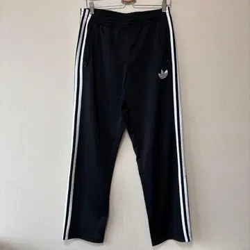 아디다스 오리지널 스테디셀러 블랙 배기 트랙 팬츠 조거
