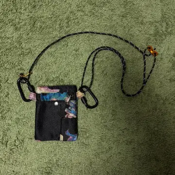 BODYSONG. x MARIKA ITO 콜라보 사코슈