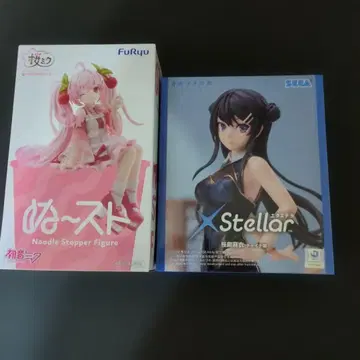 FuRyu Noodle Stopper Figure & XStellar