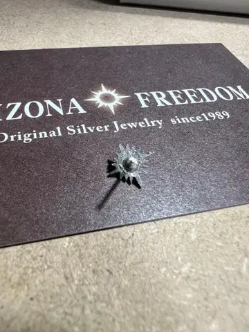 ARIZONA FREEDOM 실버 태양 모티브 귀걸이(한쪽 귀용)