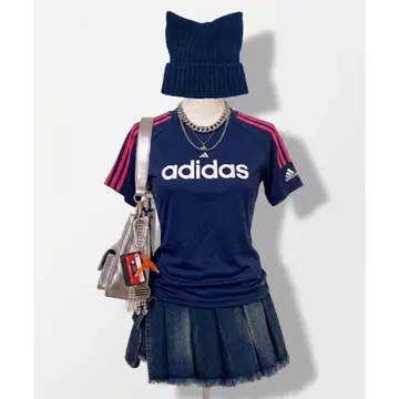 adidas 네이비 로고 T셔츠 반팔