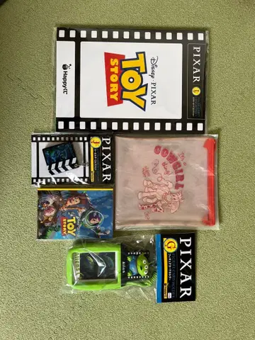 토이 스토리 캐릭터 굿즈 세트