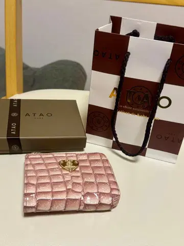 ATAO 에나멜 핑크 접이식 지갑