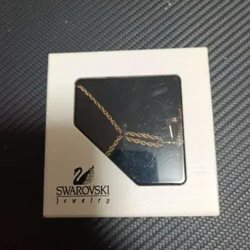 Swarovski 개구리 모티브 목걸이