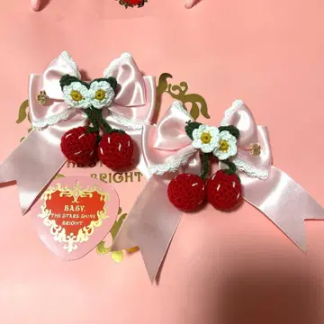 베이비더스타즈 샤인브라이트 흔들흔들 딸기 클립