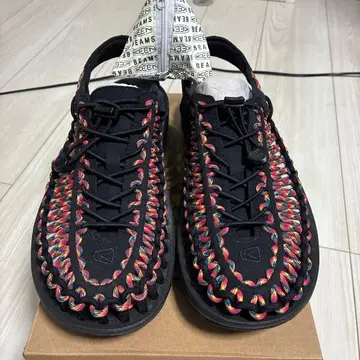 KEEN BEAMS 별주 UNEEK 샌들 28.5 멀티 컬러