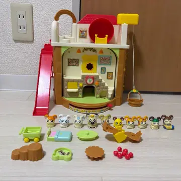 방가방가 햄토리 방가방가 모여라! 빙글빙글 체인지 하우스