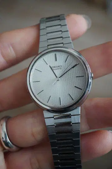 SEIKO 4100-0929 세이코 쿼츠 손목시계 실버