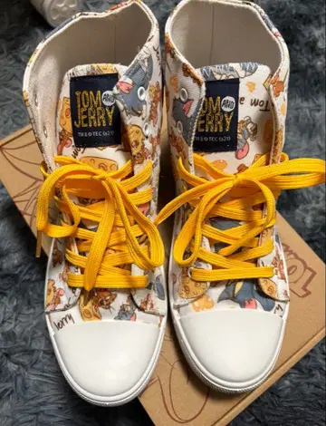 [미사용 새상품] 톰과 제리 하이컷 스니커즈 UFO 캐처 경품