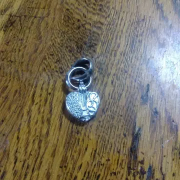 실버 하트형 펜던트