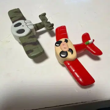 미사용 지브리 붉은 돼지 비행정 컬렉션 마그넷 2개 세트