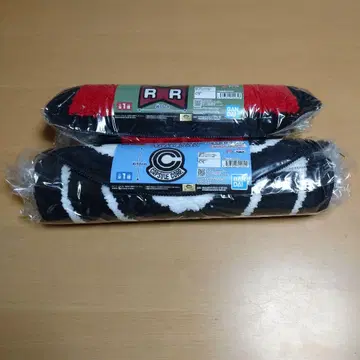 1 드래곤볼 로고 러그 매트 캡슐 코퍼레이션 레드 리본 군 2점 세트