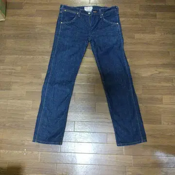 Wrangler BEN RODEO TAILOR 스트레이트 데님 남성용