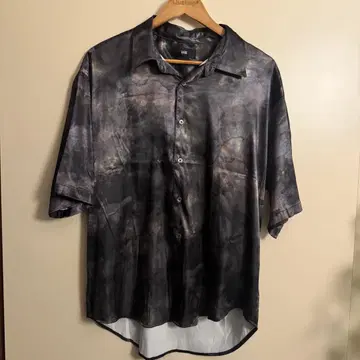 HARE 샤이니 새틴 블라우스 셔츠 블랙09, FREE