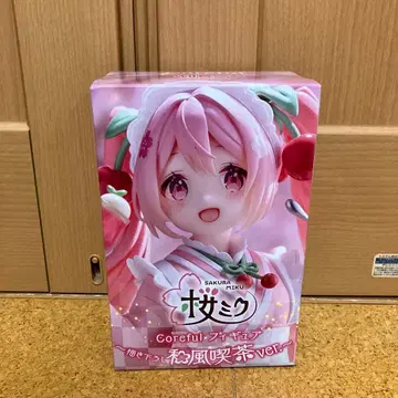 하츠네 미쿠 Coreful 피규어 벚꽃 바람 카페ver.