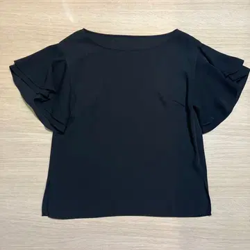 PINKY & DIANNE 프릴 슬리브 블라우스 택 포함 미사용 새상품