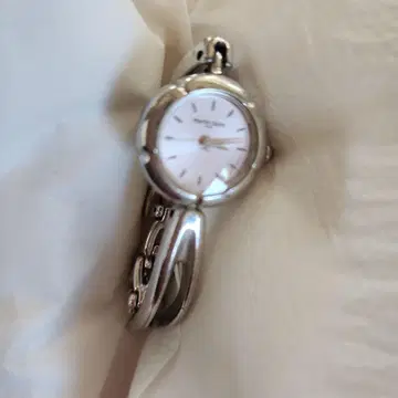 실버 아날로그 수동 와인딩 시계 핑크 다이얼