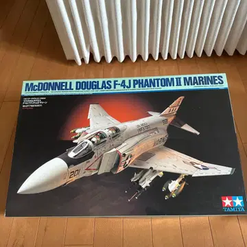 타미야 F-4J 팬텀 II 마린즈 1:32 가격 인하 가능
