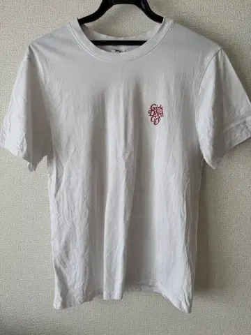 Girls Don't Cry [걸스 돈 크라이] 반팔 티셔츠 화이트 M