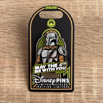 [ 익명 배송 ] 만달로리안 핀 배지 디즈니 스토어