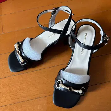 [ 미사용 새상품 ] ORiental TRaffic 블랙 힐 샌들 S