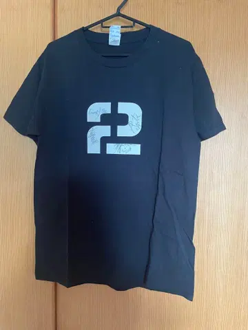 2 사인 포함 T셔츠 블랙 M사이즈