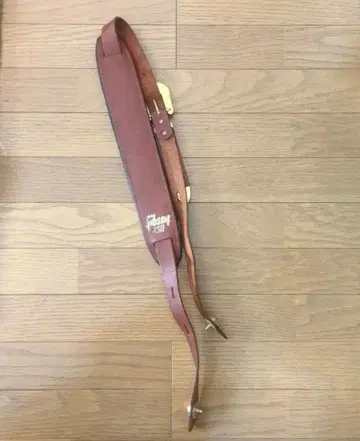 Gibson 가죽 기타 스트랩 브라운