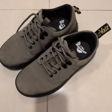 닥터마틴 REEDER SUEDE