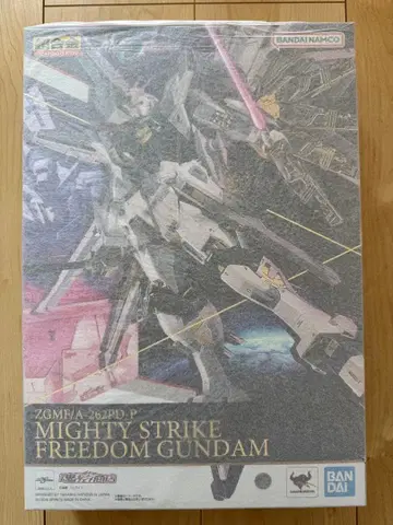초합금 MIGHTY STRIKE FREEDOM GUNDAM 새상품 미개봉