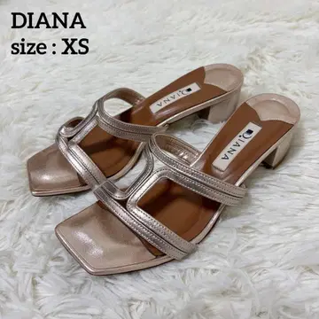 새상품급 레어 사이즈 DIANA 샌들 뮬 핑크 골드 XS
